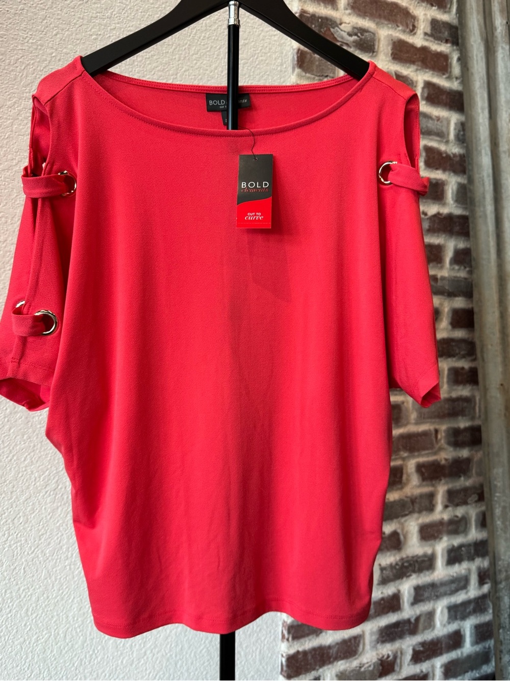 Bundle of 2 Tops Cold-Shoulder Ring Detail Black & Coral Womens Medium - Picture 6 of 9